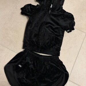 Tiger Friday Girls Dance Wear Black Velour Matching Set Child Large